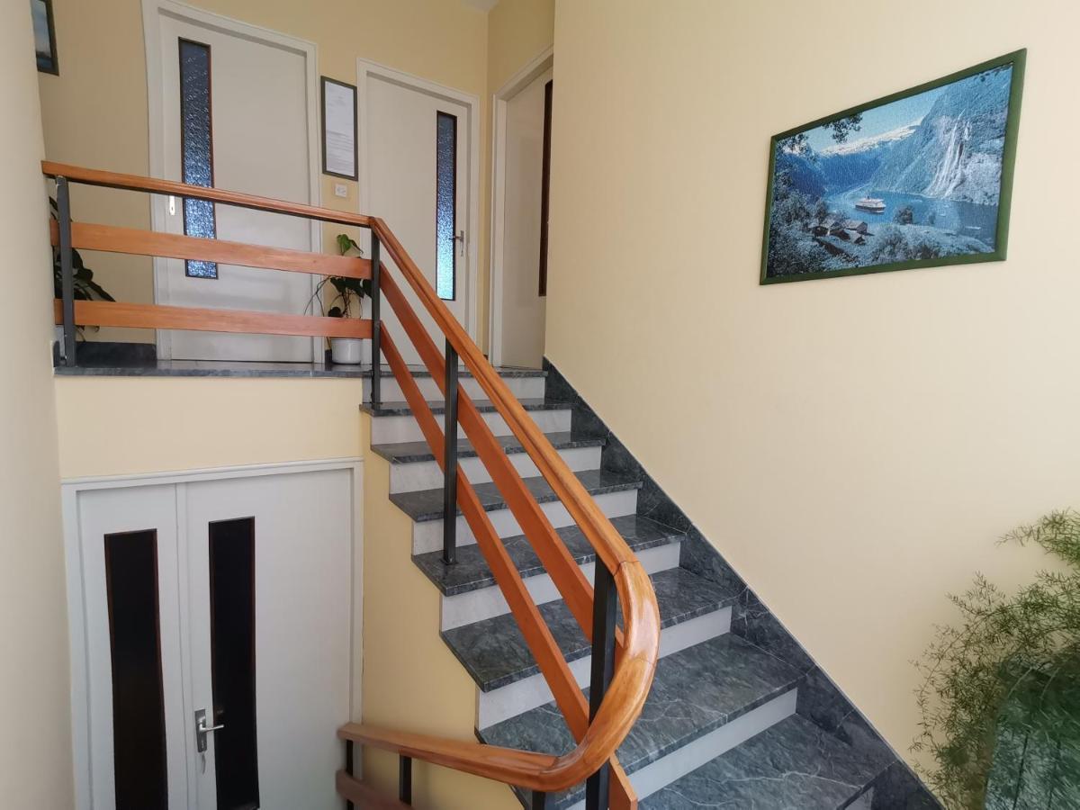 Apartment Grzin Ловран Экстерьер фото