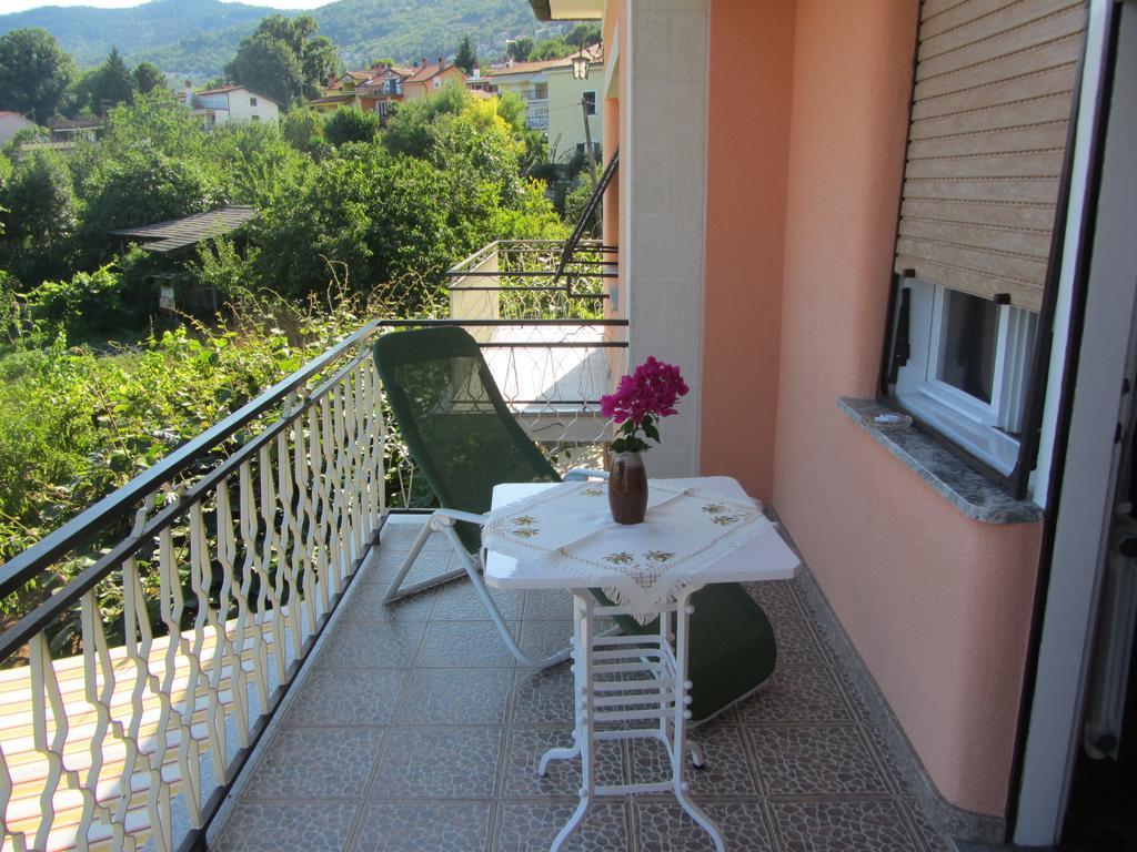 Apartment Grzin Ловран Экстерьер фото